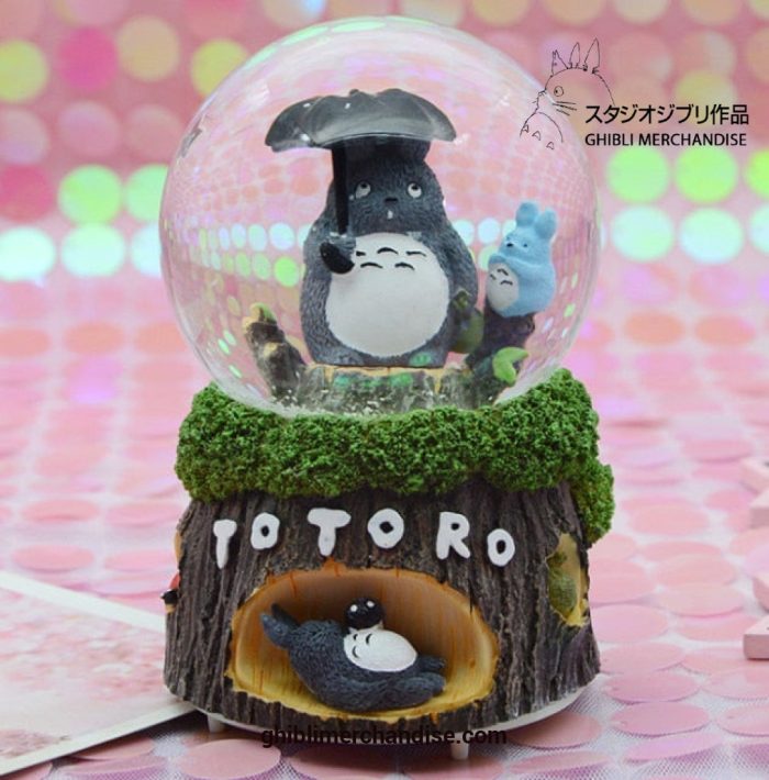 Totoro Rainbow Glowing Snowflakes Crystal Ball Music Box 3